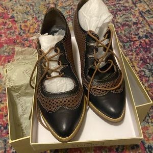 L’Artiste Spring Step Gabriel - BM Ankle Dress Shoes